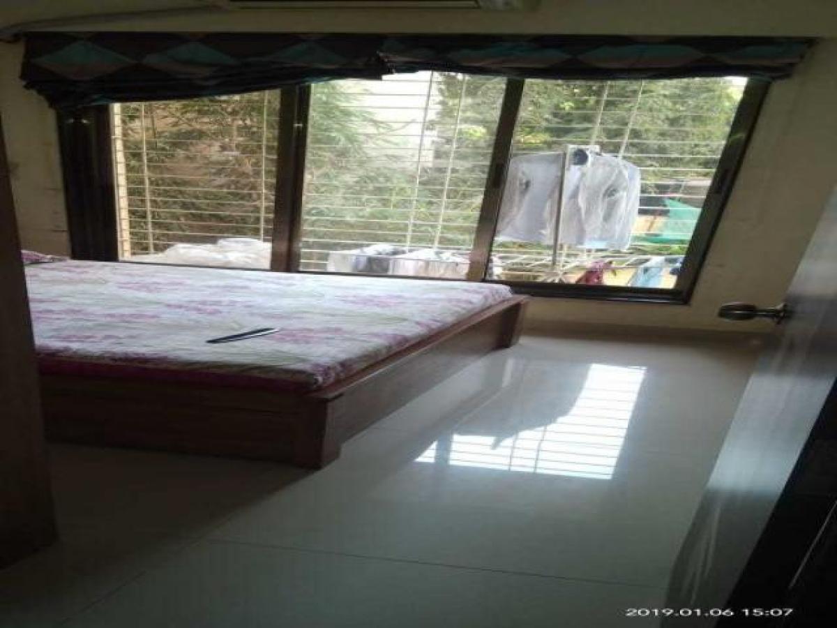 2 bedrooms House in Mumbai, India No. 2491