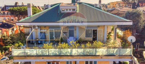 Penthouse de 9 divisões em Rome, Italy N.º 2238 3