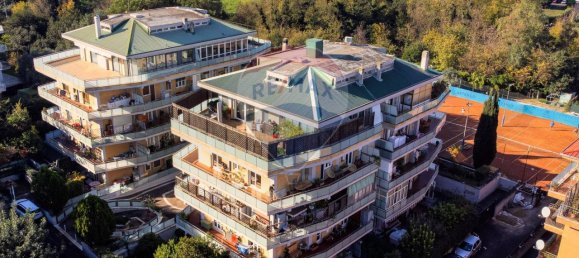 Penthouse de 9 divisões em Rome, Italy N.º 2238 33