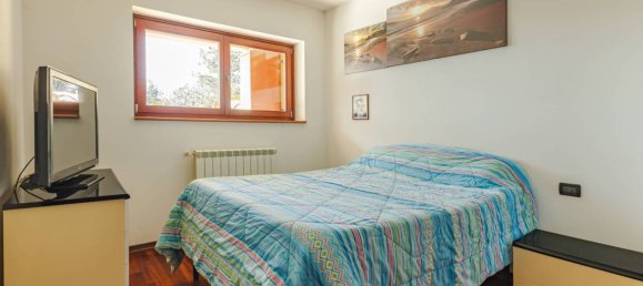 1 bedroom Apartment in Trieste, Italy No. 11105 9