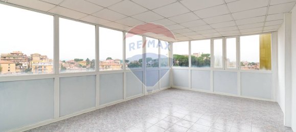 3-salle Penthouse à Monterotondo, Italy No. 90880 16