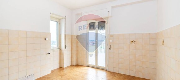 3-salle Penthouse à Monterotondo, Italy No. 90880 12