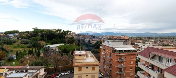 3-salle Penthouse à Monterotondo, Italy No. 90880 28