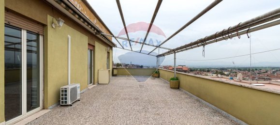 3-salle Penthouse à Monterotondo, Italy No. 90880 22
