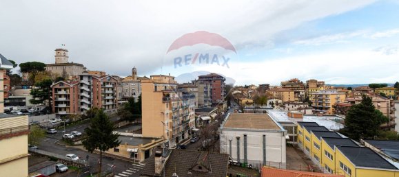 3-salle Penthouse à Monterotondo, Italy No. 90880 27