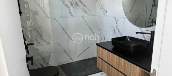 Villa de 5 dormitorios en Germasogeia, Cyprus No. 6762 3