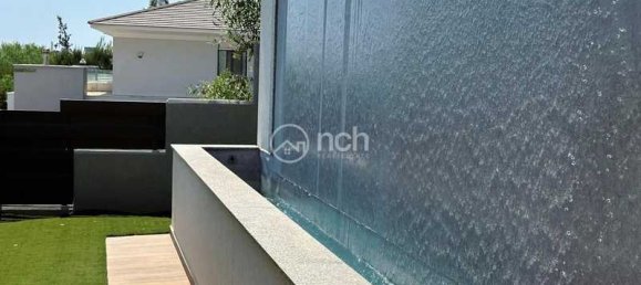 Villa de 5 dormitorios en Germasogeia, Cyprus No. 6762 8