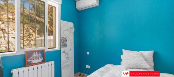 5 bedrooms Villa in San Miguel de Salinas, Spain No. 246024 11