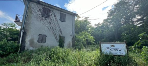 Дом с 15 комнатами в Альба, Италия № 161210 15