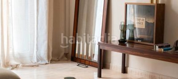 Apartamento T2 em Ciutat Vella, Spain N.º 134257 3