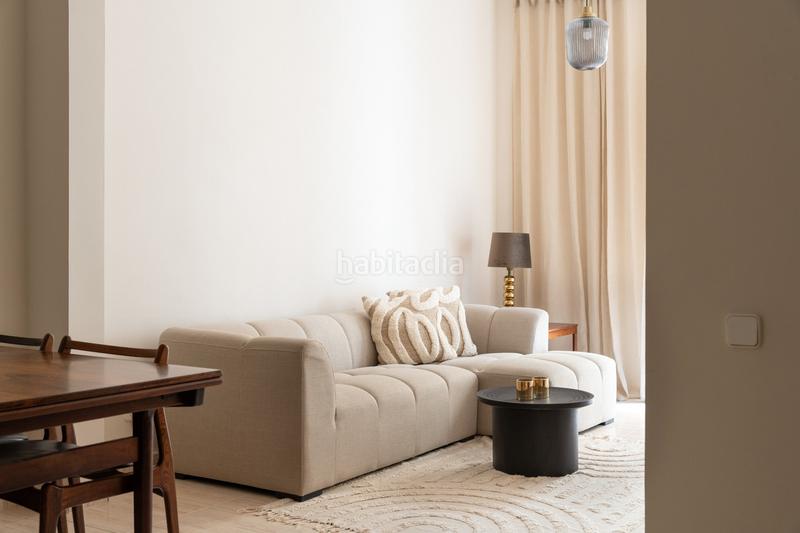 Apartamento T2 em Ciutat Vella, Spain N.º 134257