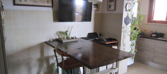 Квартира с 5 комнатами в Тарквиния, Италия № 17606 13