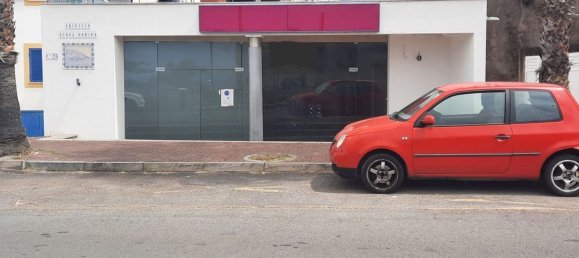 198m² Commercial property in Funchal, Portugal No. 64559 20