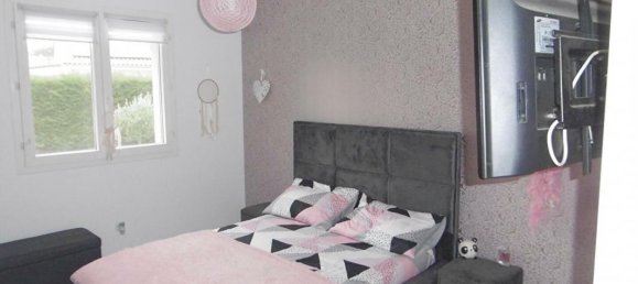 Casa de 3 dormitorios en Langon, France No. 97138 5