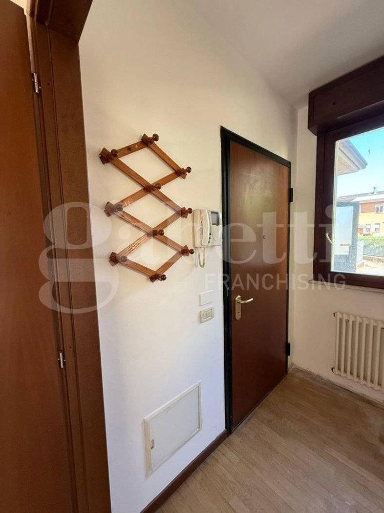 1 bedroom Apartment in Longare, Italy No. 266379