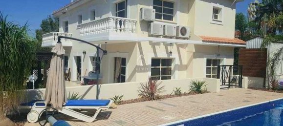 5 bedrooms Commercial property in Germasogeia, Cyprus No. 19137 3