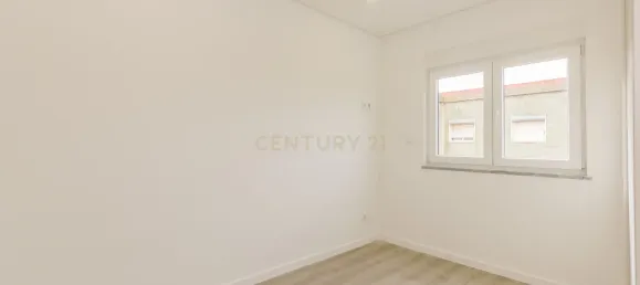 3 bedrooms Duplex in Loures, Portugal No. 137738 17