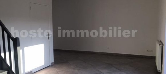 3 bedrooms House in Tourcoing, France No. 94449 11