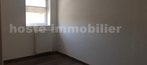 3 bedrooms House in Tourcoing, France No. 94449 10