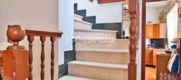 Дом с 2 спальнями в Карезана, Италия № 150092 4