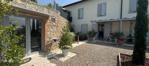 3 bedrooms Apartment in Siena, Italy No. 302060 10