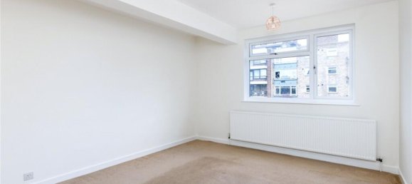 3 bedrooms Apartment in London, United Kingdom No. 3762 5