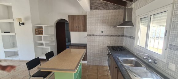 2 bedrooms House in La Nucia, Spain No. 180905 7