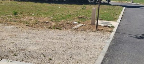 900m² Land in Piolenc, France No. 57598 2