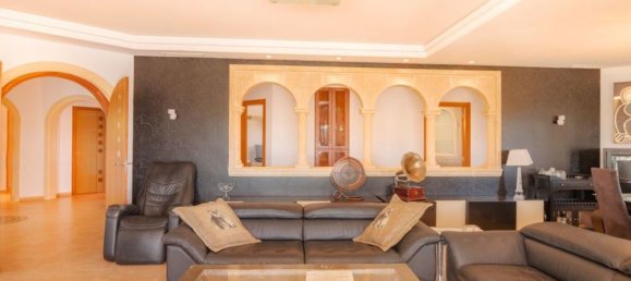 5 bedrooms Villa in Javea, Spain No. 2520 4