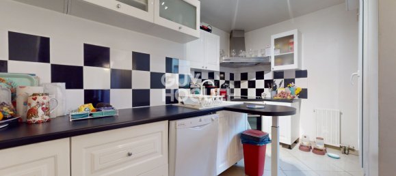 3 Schlafzimmer Wohnung in Ermont, France, Nr. 170372 3