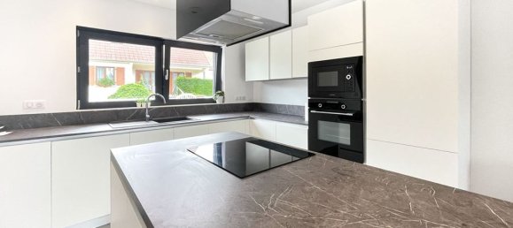 3 bedrooms House in Colmar, France No. 263912 2