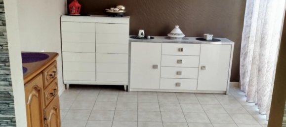 4 غرف نوم منزل في Saint-Germain-du-Puy, France رقم 160954 5