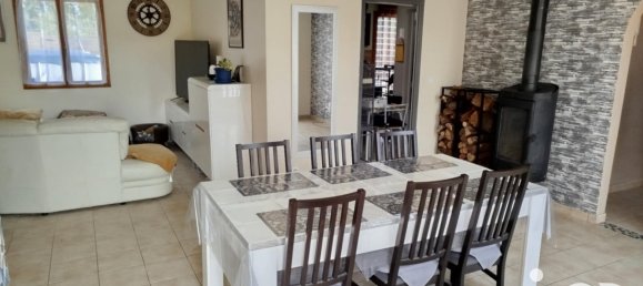 4 غرف نوم منزل في Saint-Germain-du-Puy, France رقم 160954 2