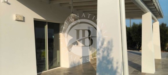 Вилла с 5 спальнями в Castrignano del Capo, Италия № 177217 16