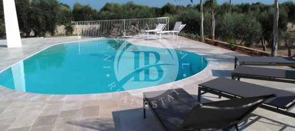 Вилла с 5 спальнями в Castrignano del Capo, Италия № 177217 10