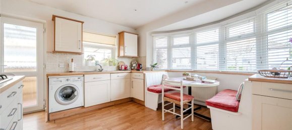 Bungalow T2 em Barnet, United Kingdom N.º 6479 3