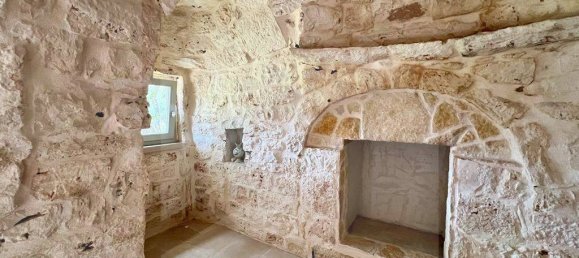 Дом с 5 комнатами в Челье Мессапика, Италия № 21635 13