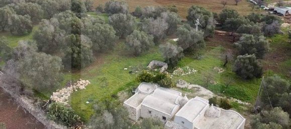 Дом с 5 комнатами в Челье Мессапика, Италия № 21635 5