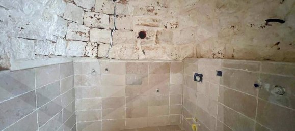 Дом с 5 комнатами в Челье Мессапика, Италия № 21635 18