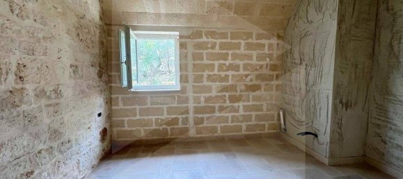 Дом с 5 комнатами в Челье Мессапика, Италия № 21635 14