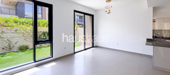 Вилла с 4 спальнями в Дубай Хилс Эстейт, ОАЭ № 100131 4