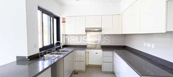 Вилла с 4 спальнями в Дубай Хилс Эстейт, ОАЭ № 100131 5