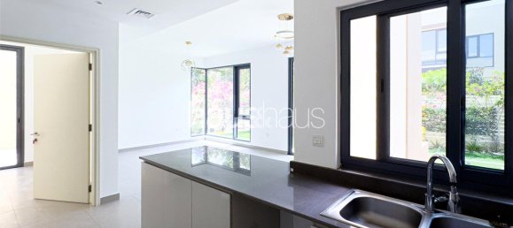 Вилла с 4 спальнями в Дубай Хилс Эстейт, ОАЭ № 100131 6