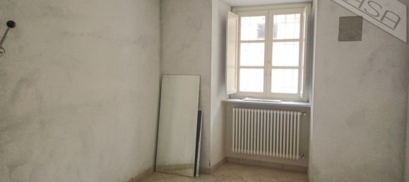 3 rooms Apartment in Barge, Italy No. 115435 10