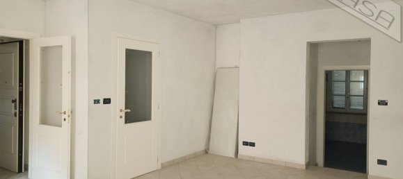 3 rooms Apartment in Barge, Italy No. 115435 7