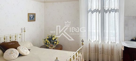 3 bedrooms Villa in Saint-Raphael, France No. 294140 7