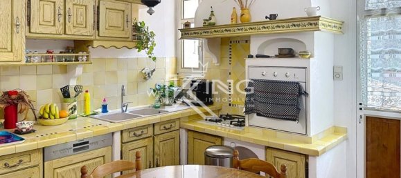 3 bedrooms Villa in Saint-Raphael, France No. 294140 2