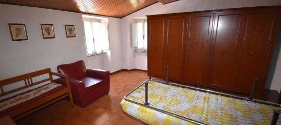 7 rooms House in Seravezza, Italy No. 123948 12