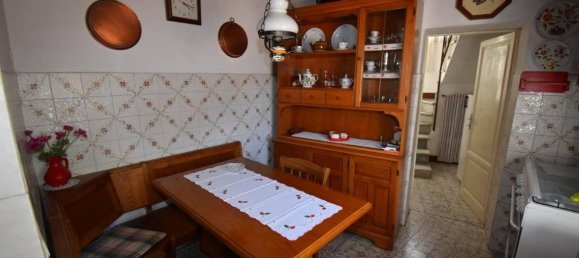 7 rooms House in Seravezza, Italy No. 123948 17