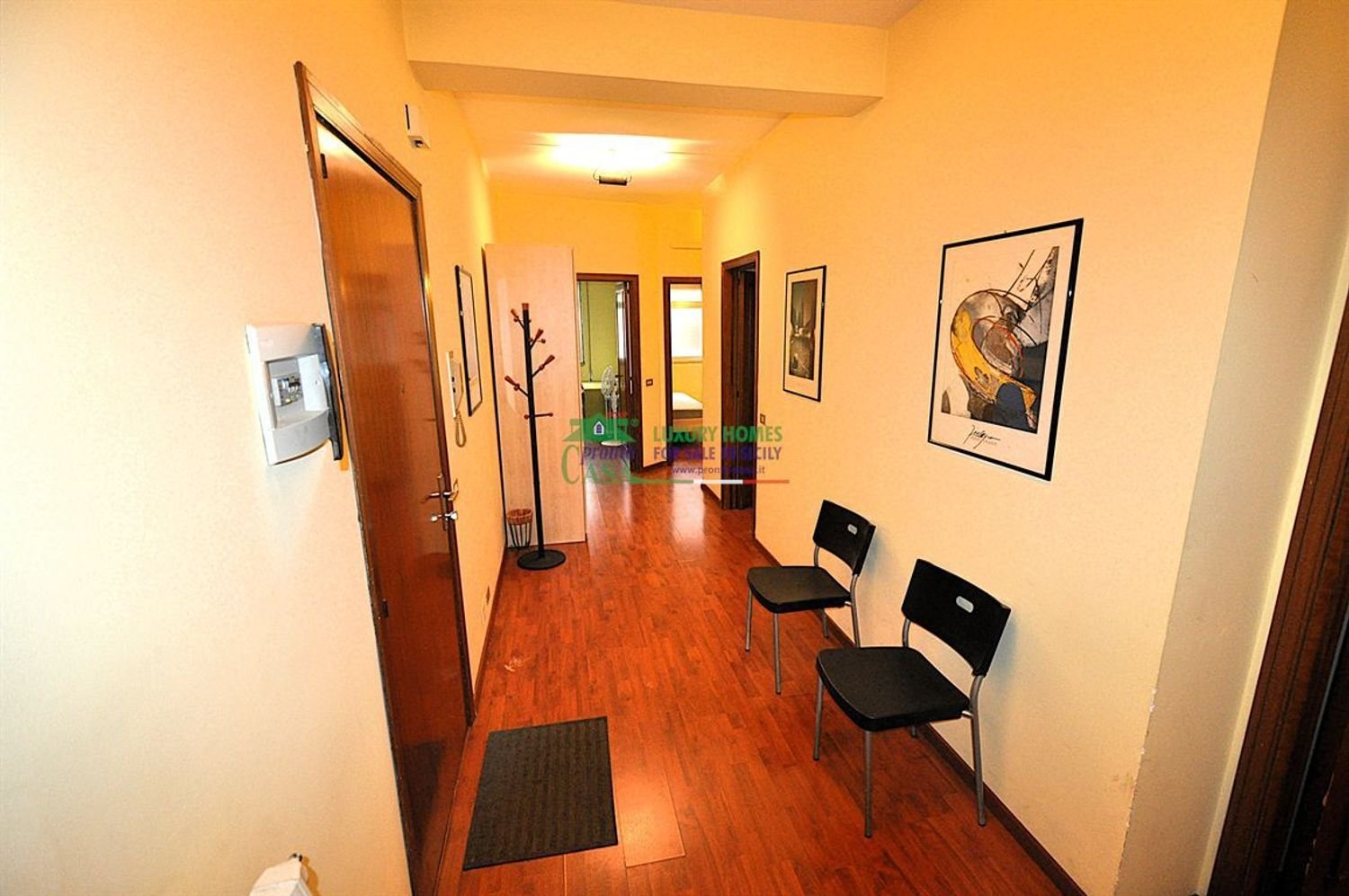 5-Zimmer Wohnung in Ragusa, Italy, Nr. 261354